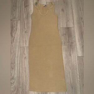 LNA clothing  Tan Sleeveless Dress